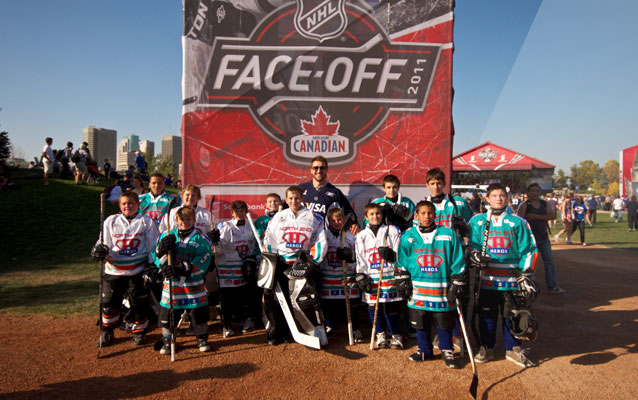 NHL HEROS Hockey - Face-Off 2011